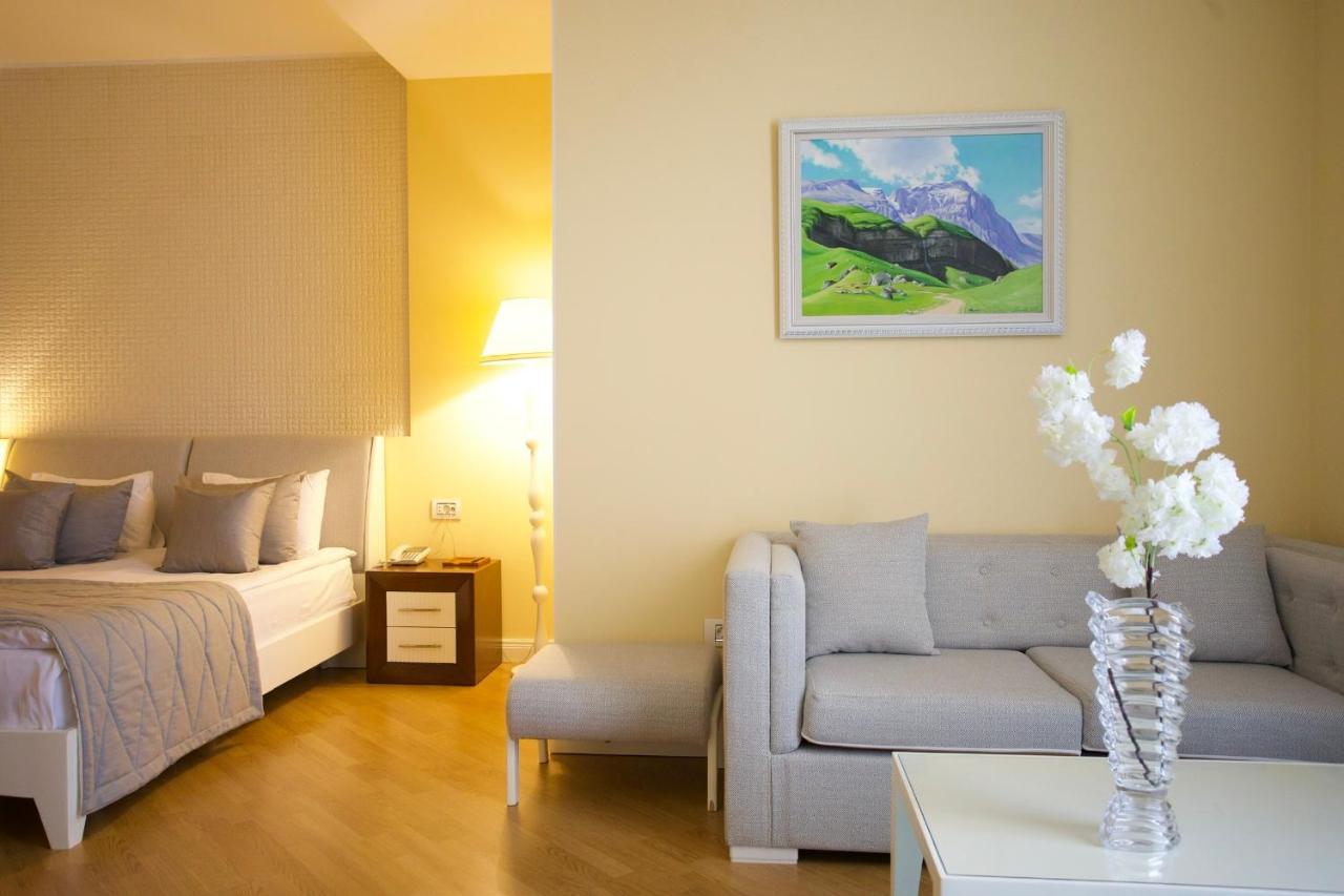 Ilk Inn Hotel Qusar Exterior photo